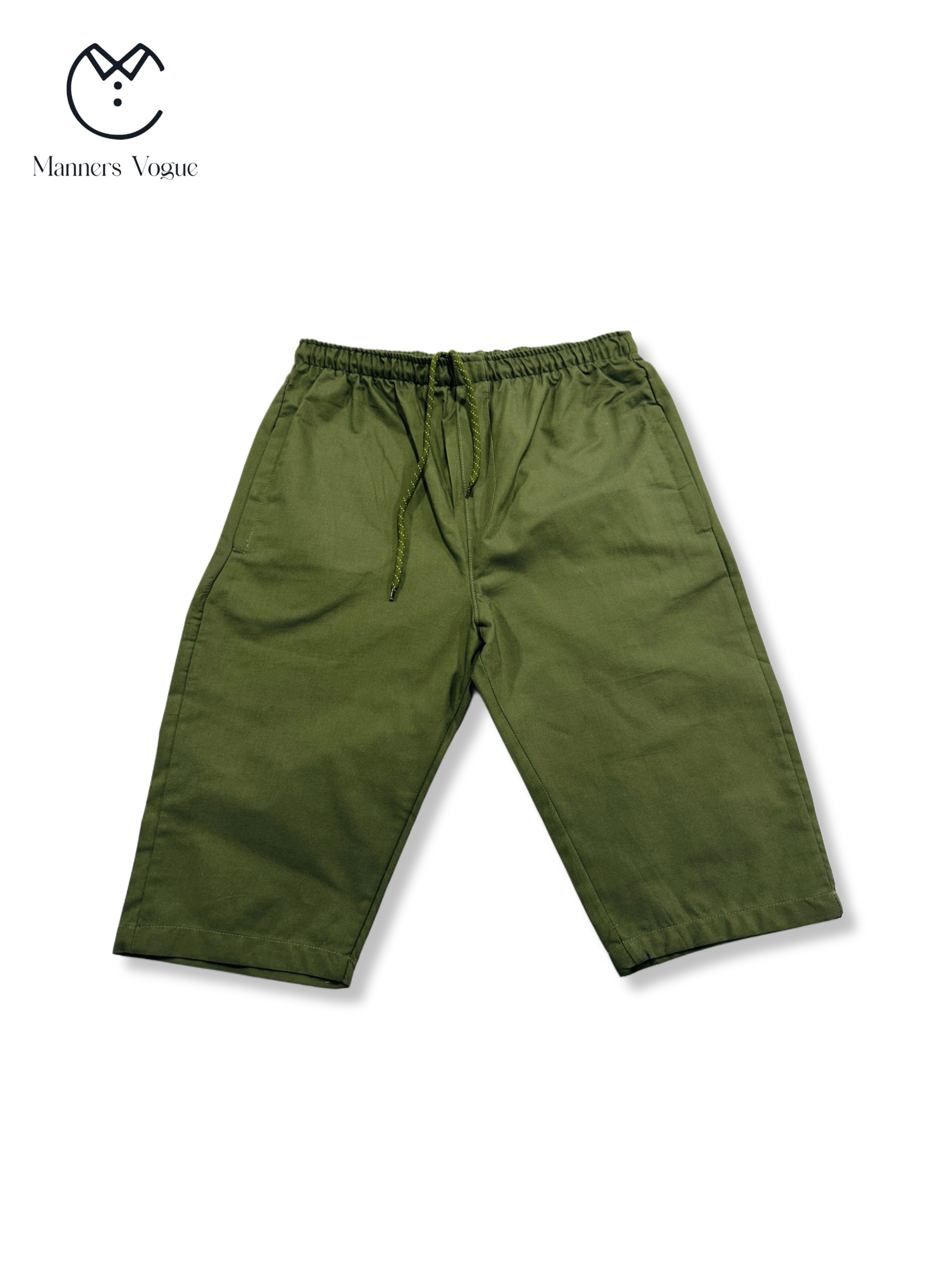 Easy-Wear Solid Olive Green Shorts
